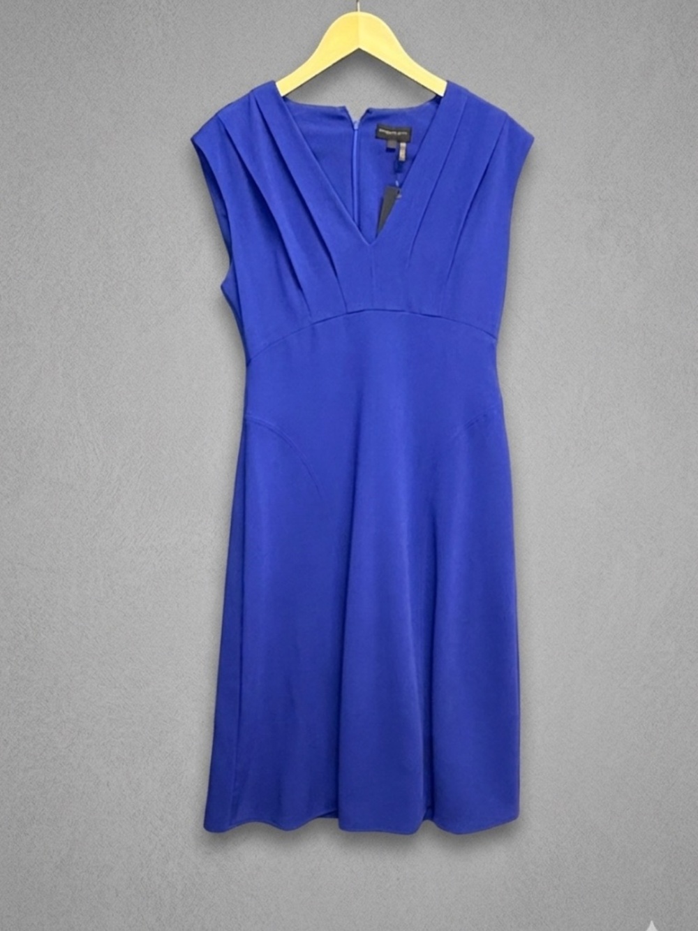 Donna Karan New York Cobalt Blue Pleated V-Neck Midi Dress Size 6 NWT Crepe
